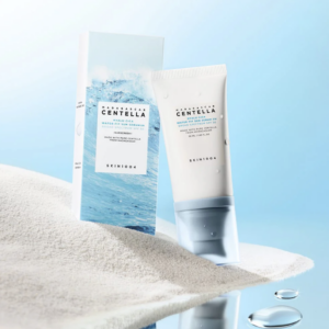 SKIN1004 Madagascar Centella Hyalu-Cica Water-Fit Sun Serum